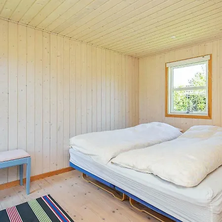 Five Bedroom Holiday In Ringkobing 4 펜션 *